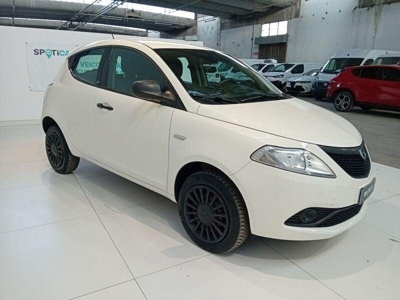 Lancia Ypsilon 0.9 TwinAir 85 CV 5 porte Metano Ecochic Elefant.Blu