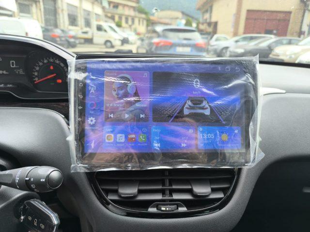 PEUGEOT 208 1° serie 1.0 VTi 68 CV ADATTA A NEOPATENTATO