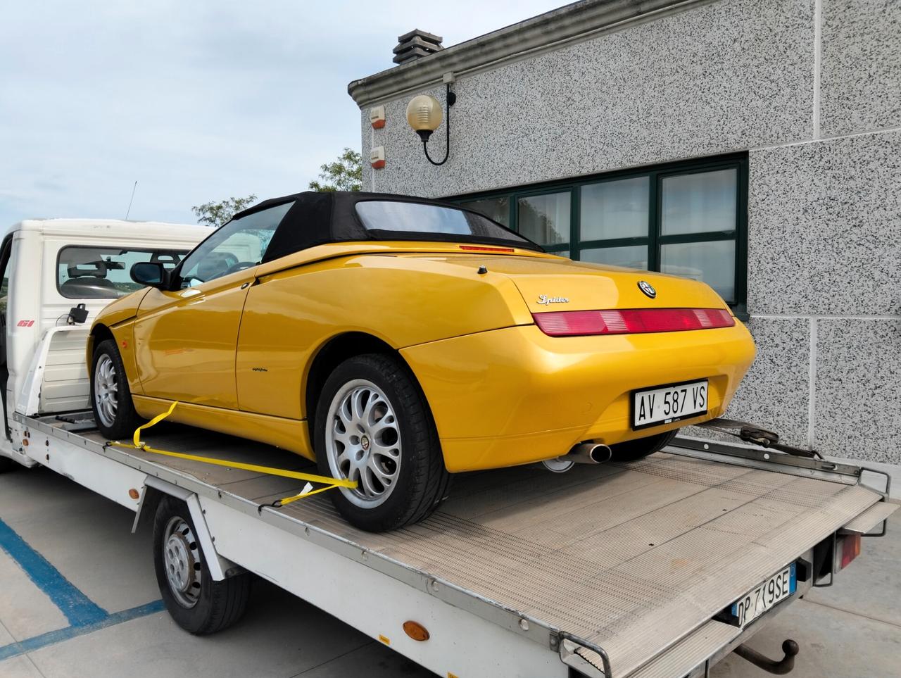 Alfa Romeo Spider 1800