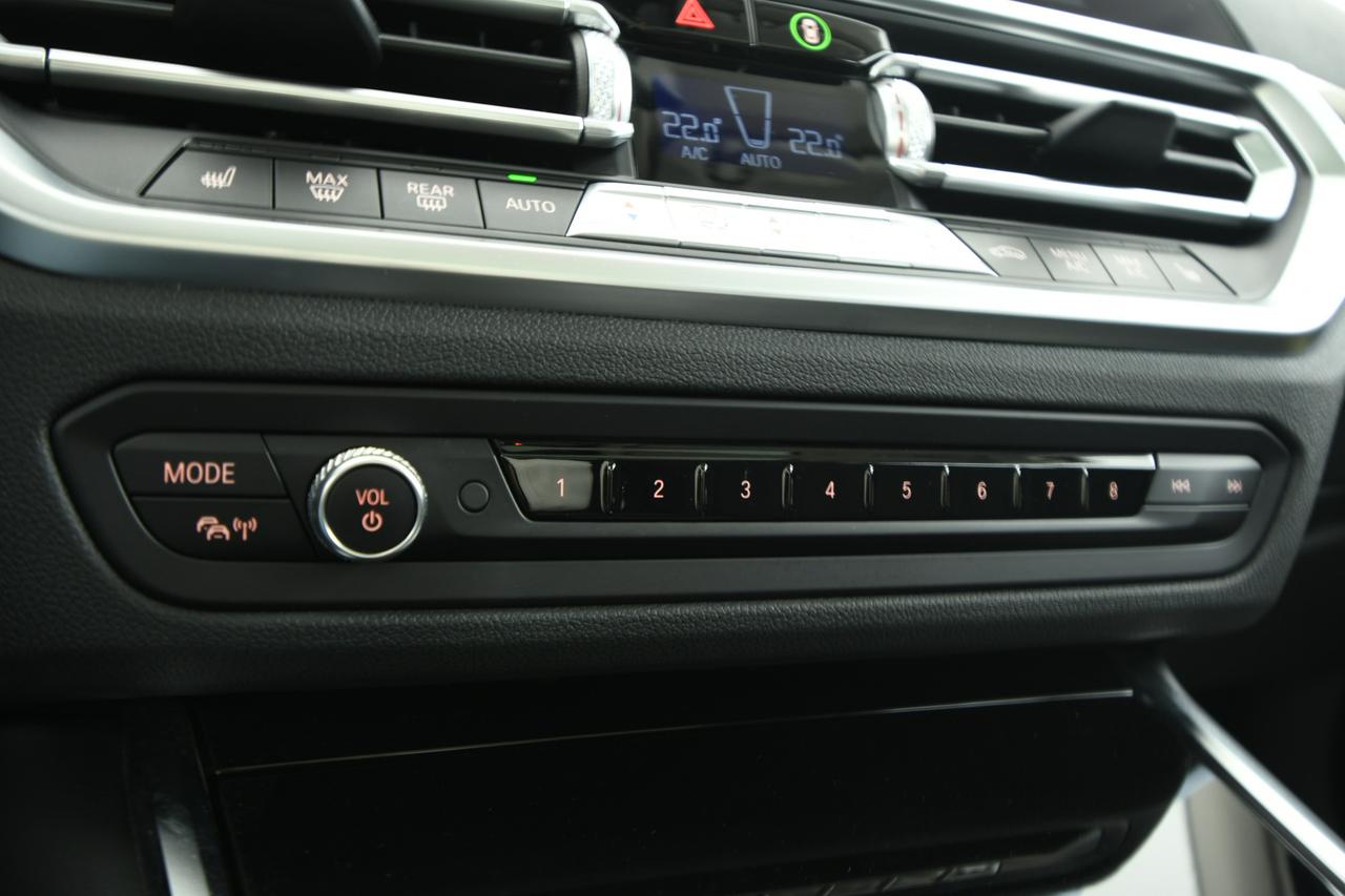 BMW 320d Touring mhev 48V Business Advantage auto