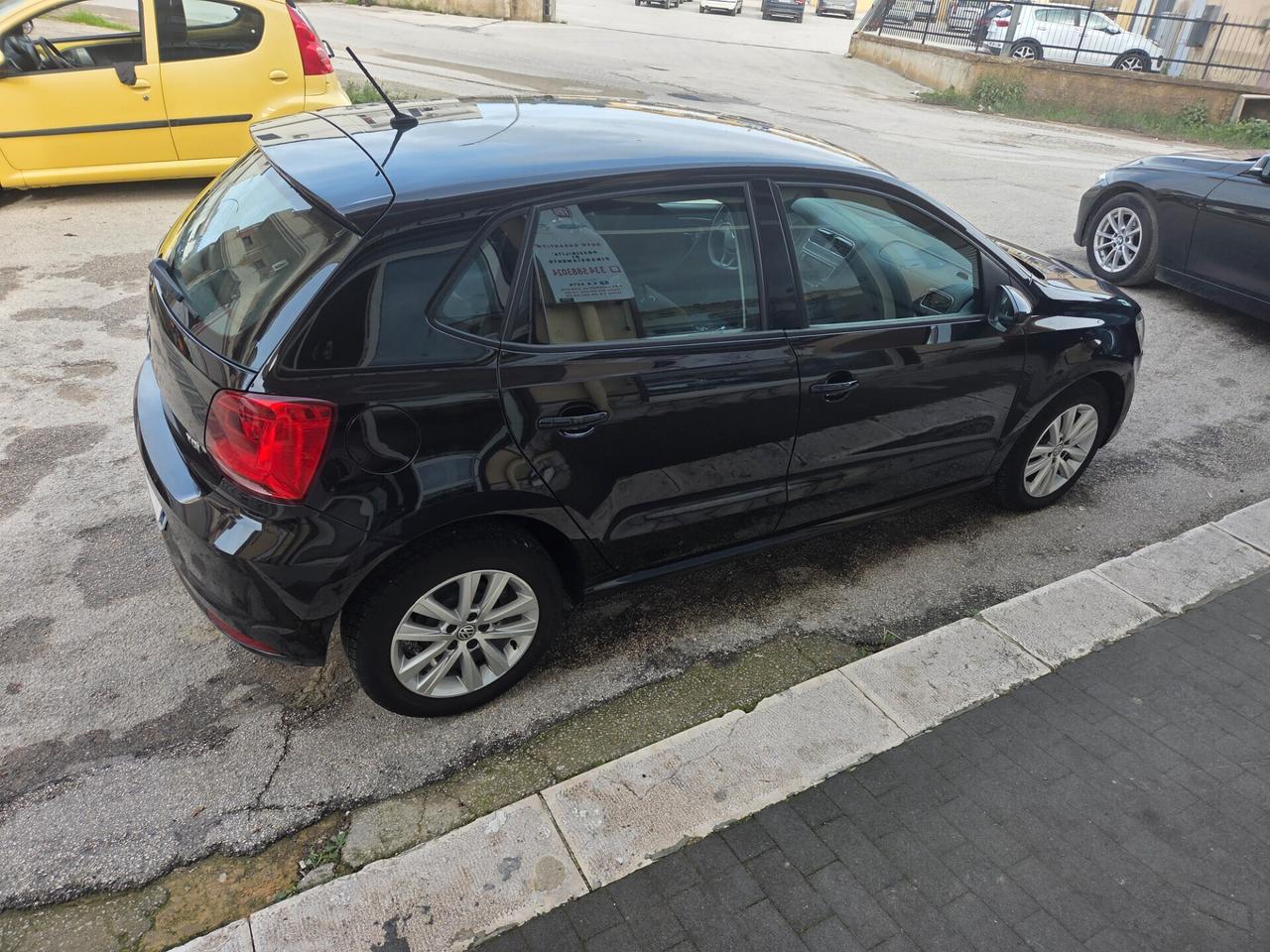 VW POLO ANNO 2016 1.4 TDI RESTYLING KM CERTIFICATI
