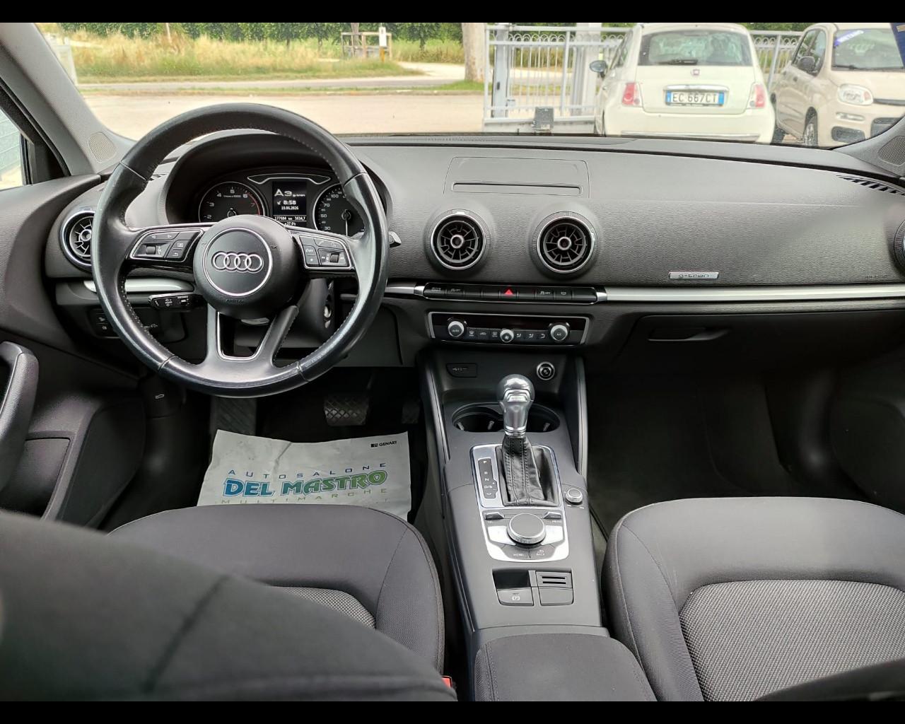 AUDI A3 SPB 30 g-tron S tronic