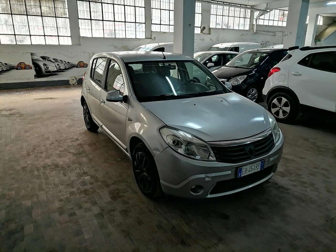 Dacia Sandero 1.4 8v 75cv GPL OK NEOPATENTATI