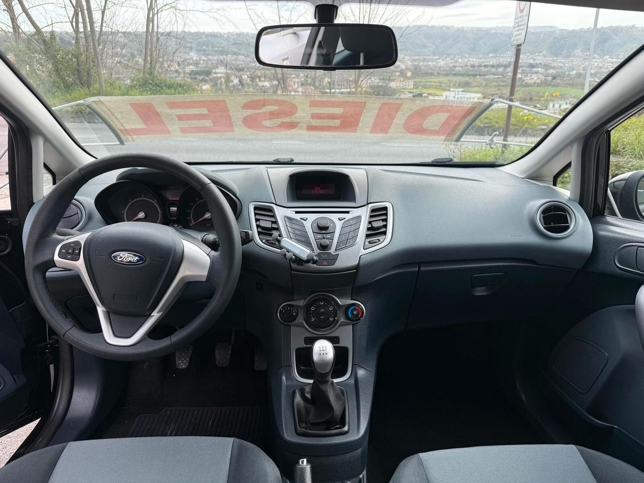 Ford Fiesta 1.4 TDCi 68CV 3 porte Titanium