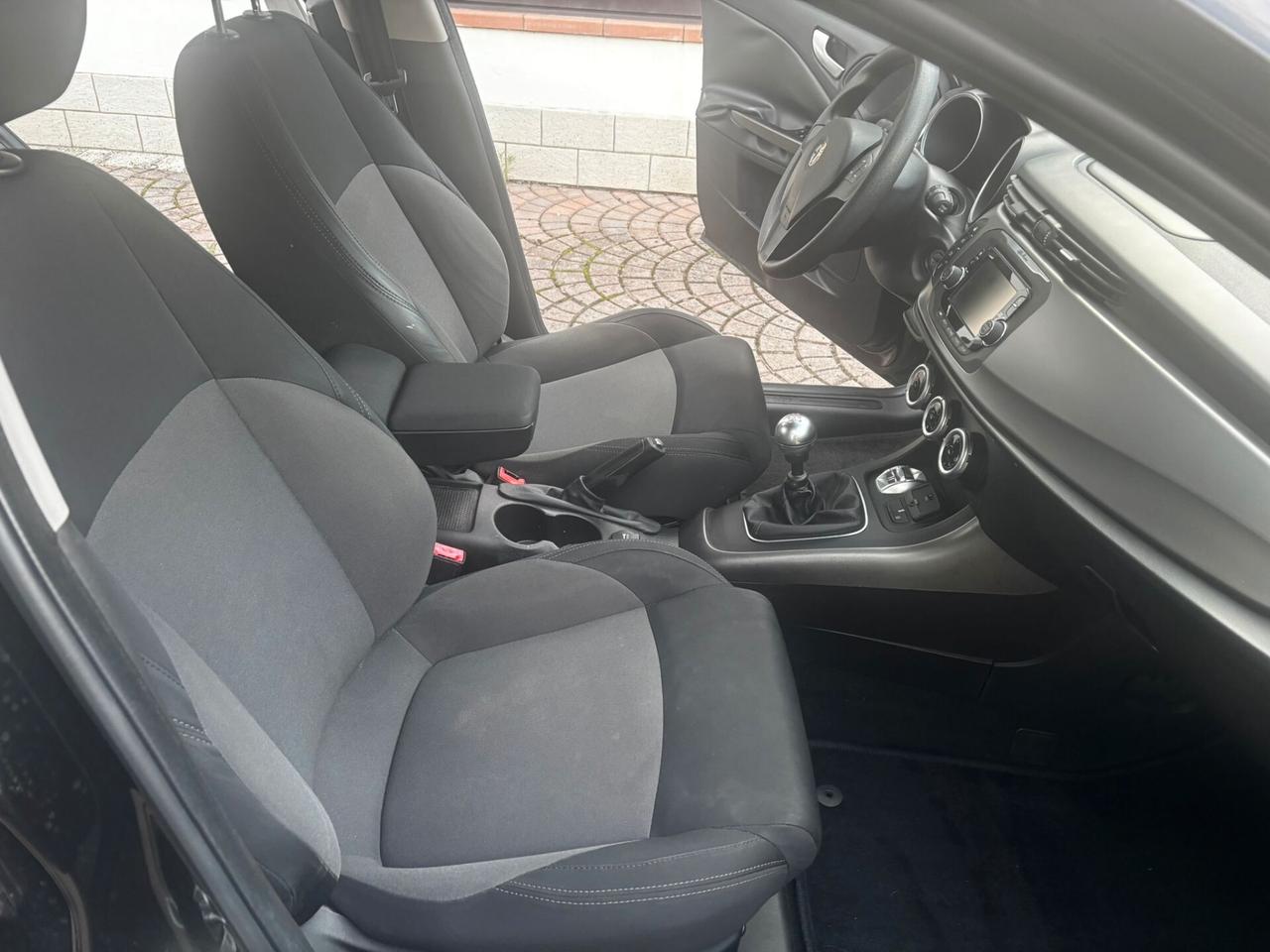 Alfa Romeo Giulietta 2.0 JTDm-2 150 CV Distinctive BELLISSIMA UNICO PROPRIETARIO PERMUTABILE