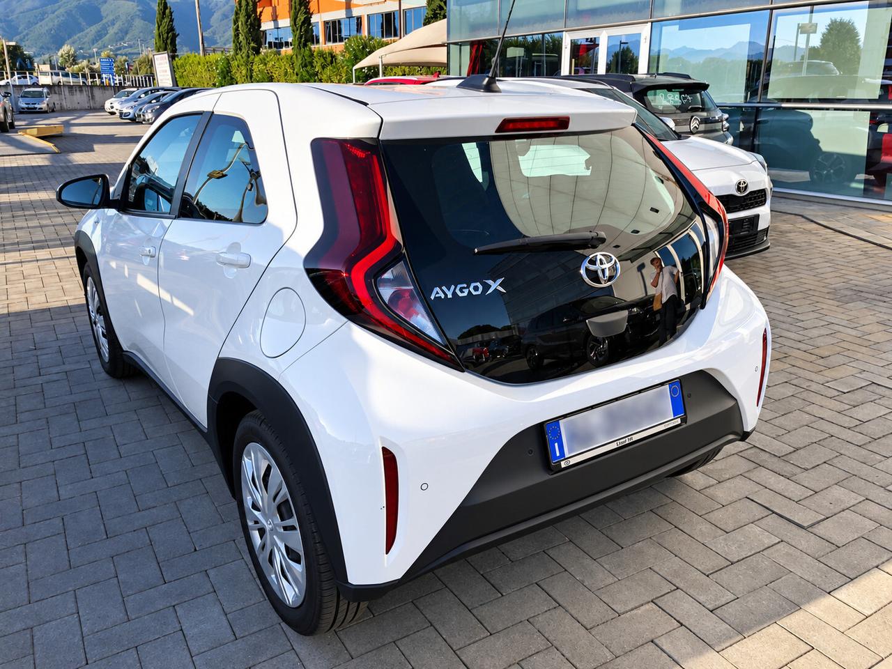 Toyota Aygo X 1.0 VVT-i 72 CV 5 porte Active