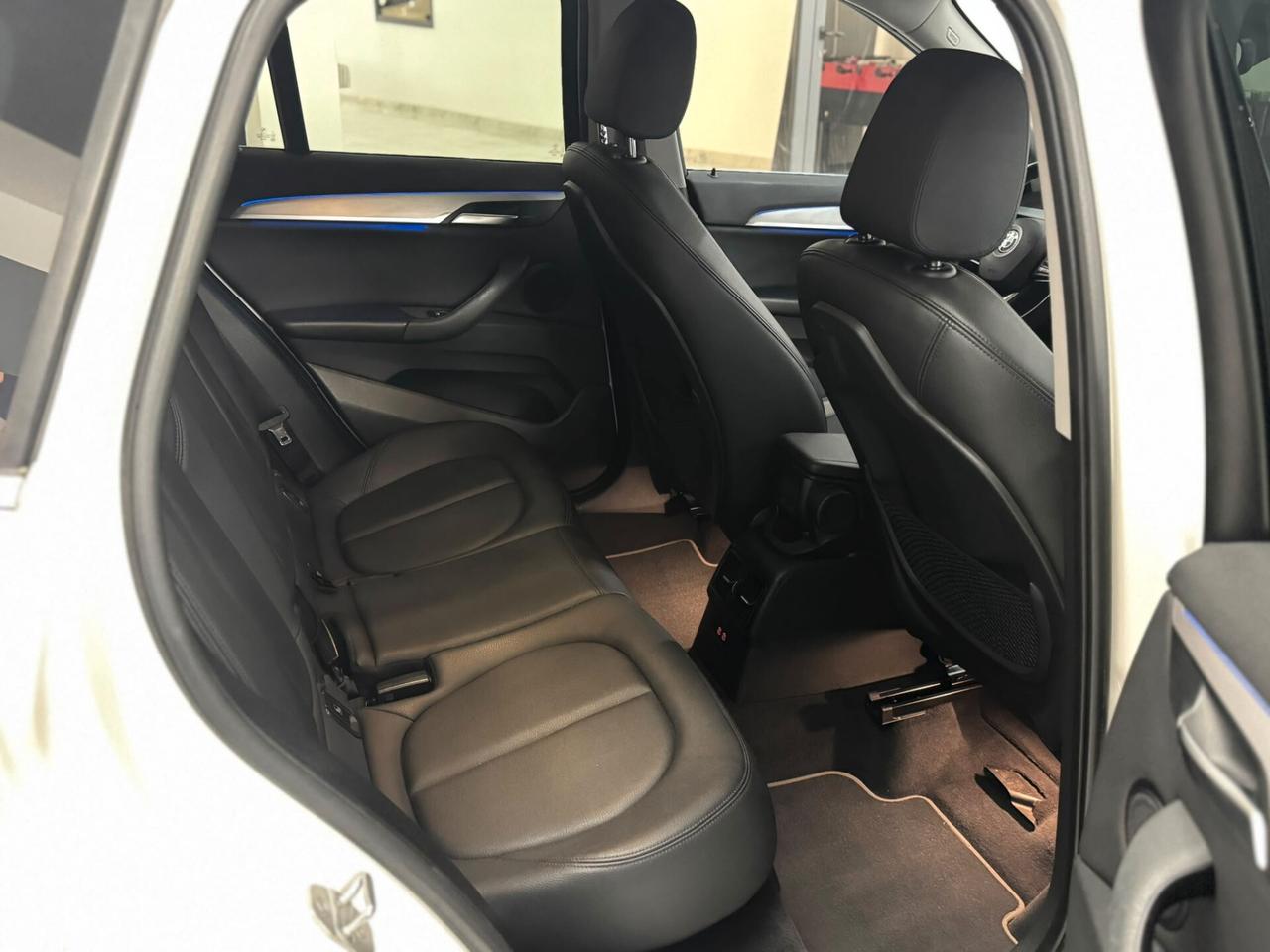 Bmw X1 sDrive18d xLine