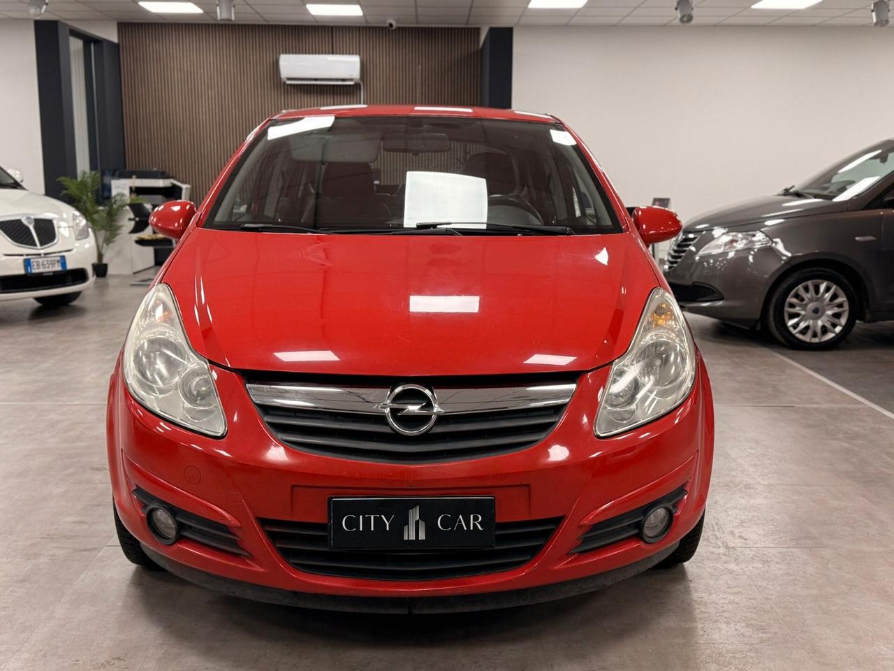 Opel Corsa 1.2 5 porte Cosmo