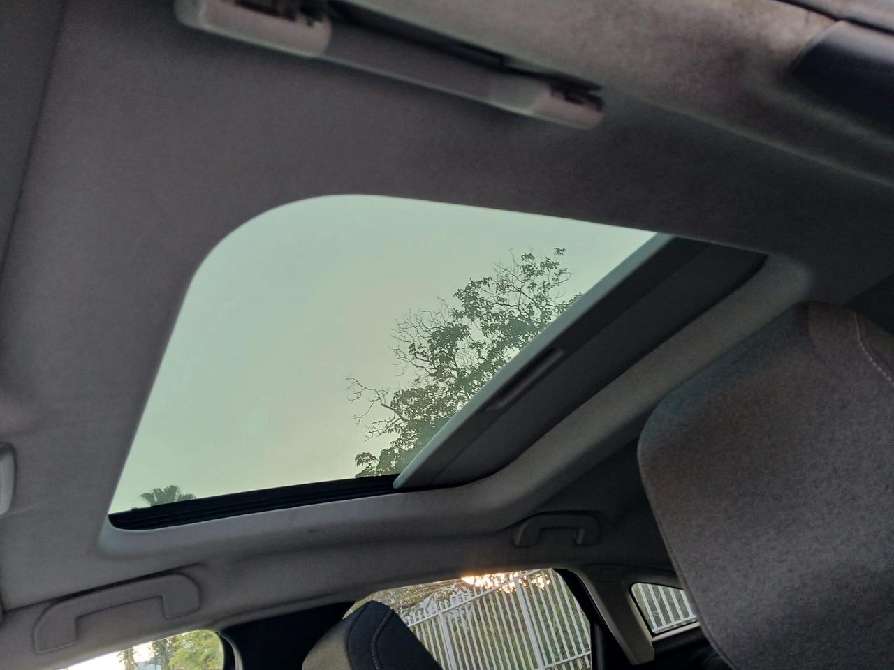 Citroen C4 BlueHDi 130 S&S EAT8 Feel Pack