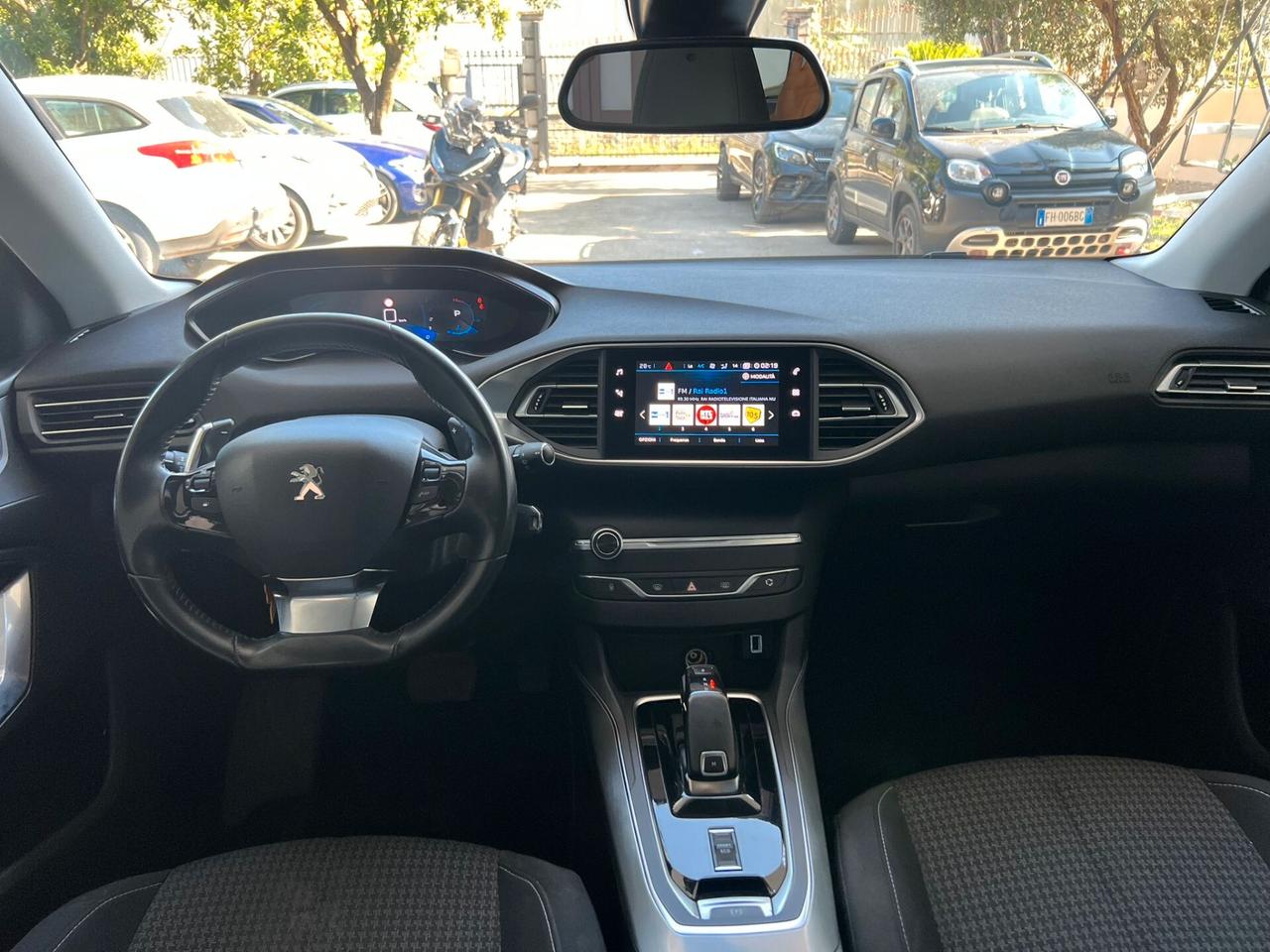 Peugeot 308 BlueHDi 130 S&S EAT8 SW Active Business