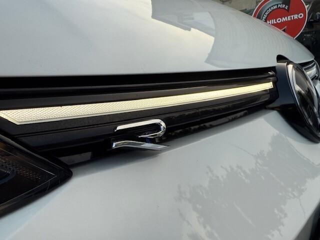 Volkswagen Golf 2.0 TSI R 4Motion