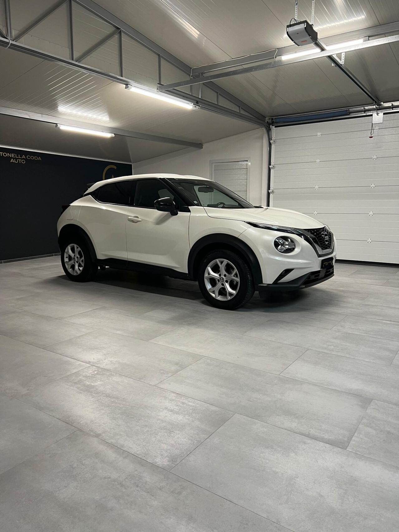 Nissan Juke 1.0 DIG-T 117 CV DCT Business