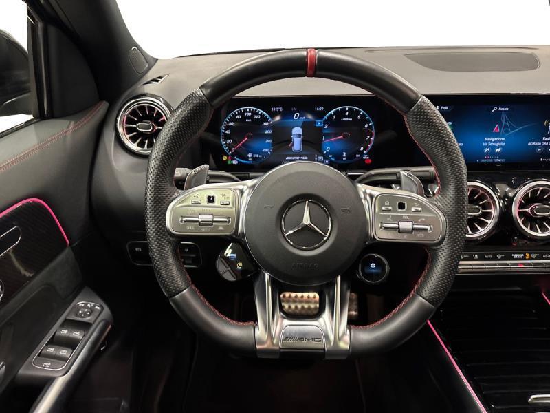 Mercedes GLA 35 AMG 4Matic Speedshift DCT AMG 8G