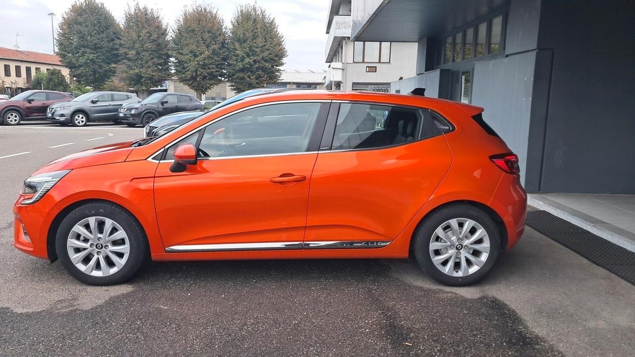 Renault Clio Hybrid E-Tech 140 CV 5 porte Intens GE023