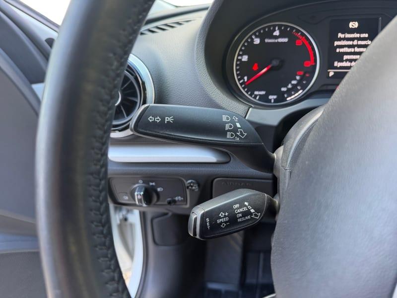 AUDI A3 SPB 1.6 TDI CLEAN DIESEL S TRO