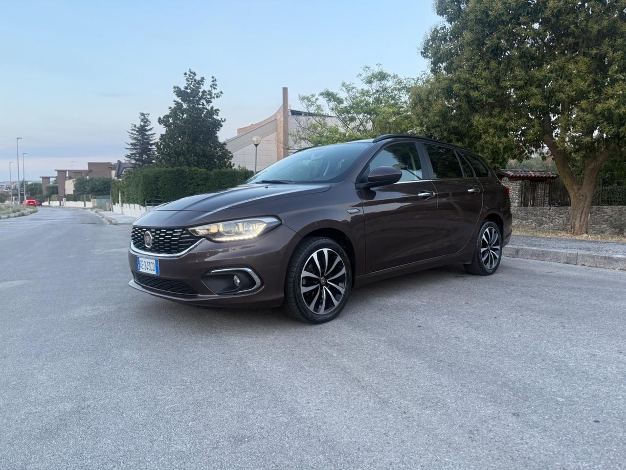 Fiat Tipo 1.6 Mjt S&S SW Lounge