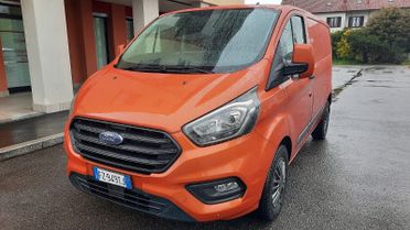 Ford Transit Custom Transit Custom 300 2.0 TDCi 130 aut. PC Furgone Titanium