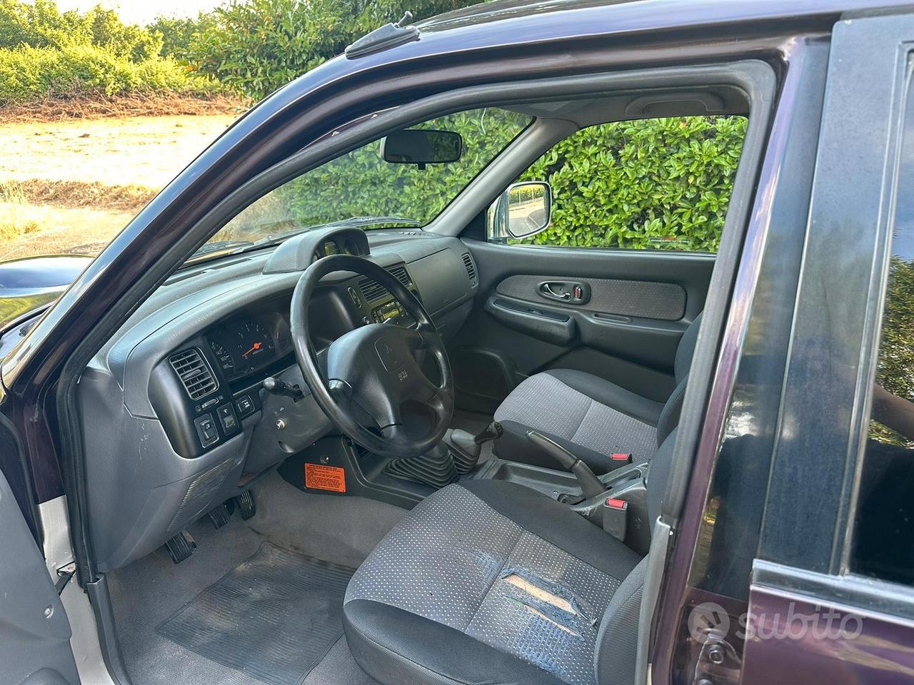 Mitsubishi L200 115 cv con gancio traino