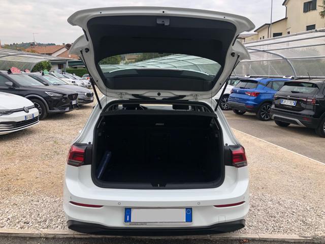 VOLKSWAGEN Golf 1.0 eTSI EVO DSG Life OK NEOPATENTATI