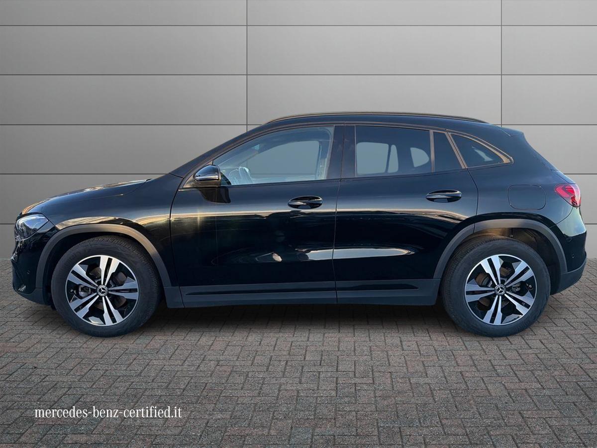 Mercedes-Benz GLA 200 d Progressive Advanced Plus auto