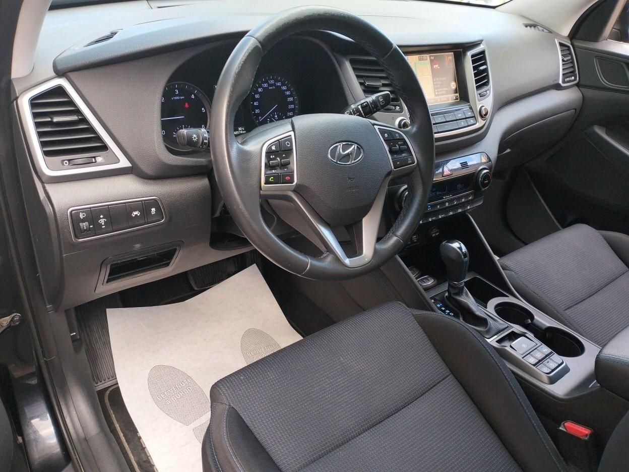 Hyundai TUCSON II 2017 1.7 crdi Xpossible 2wd 141cv dct