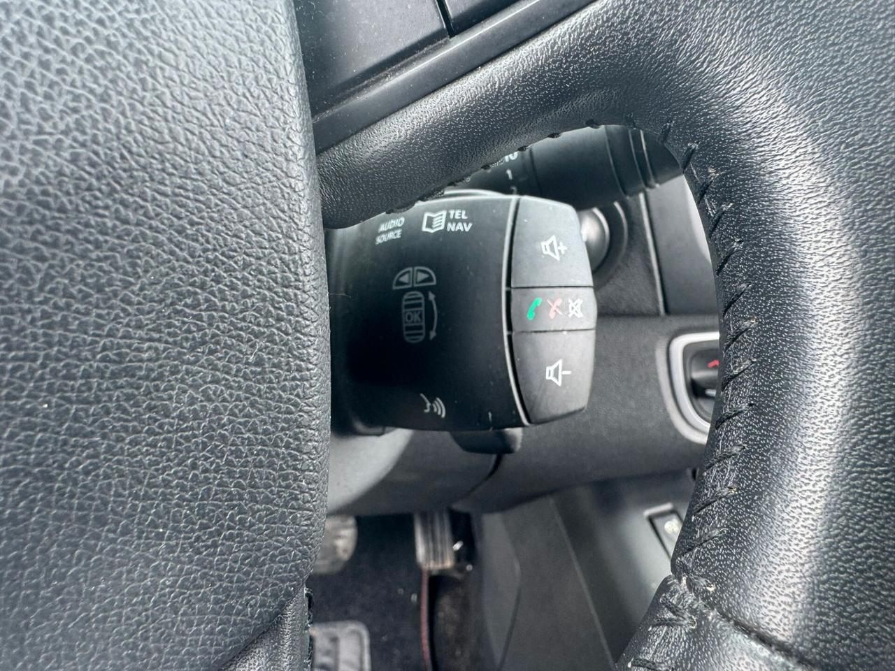 Renault Scenic 1.5 dCi 7 posti SOLO 98.000 KM