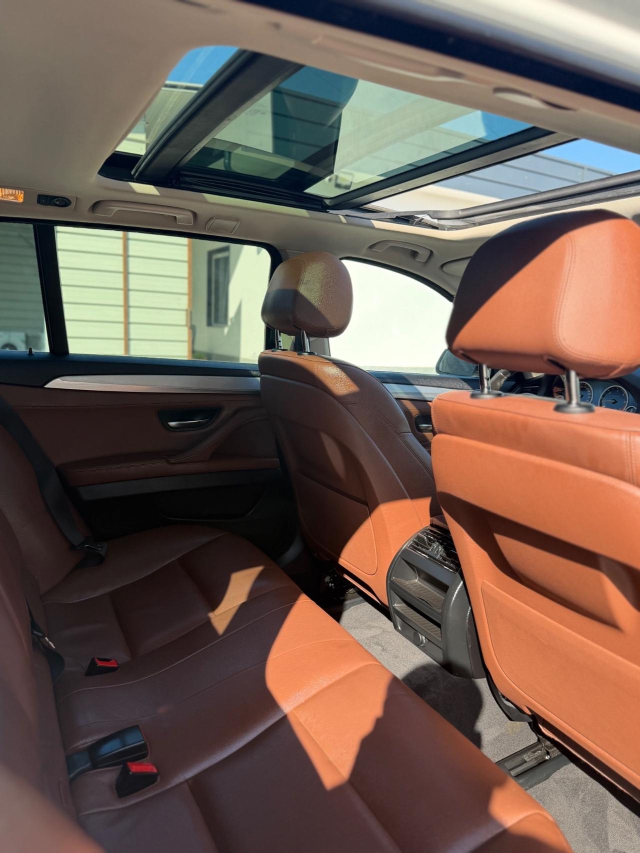 Bmw 530d xDrive 258CV Touring Luxury