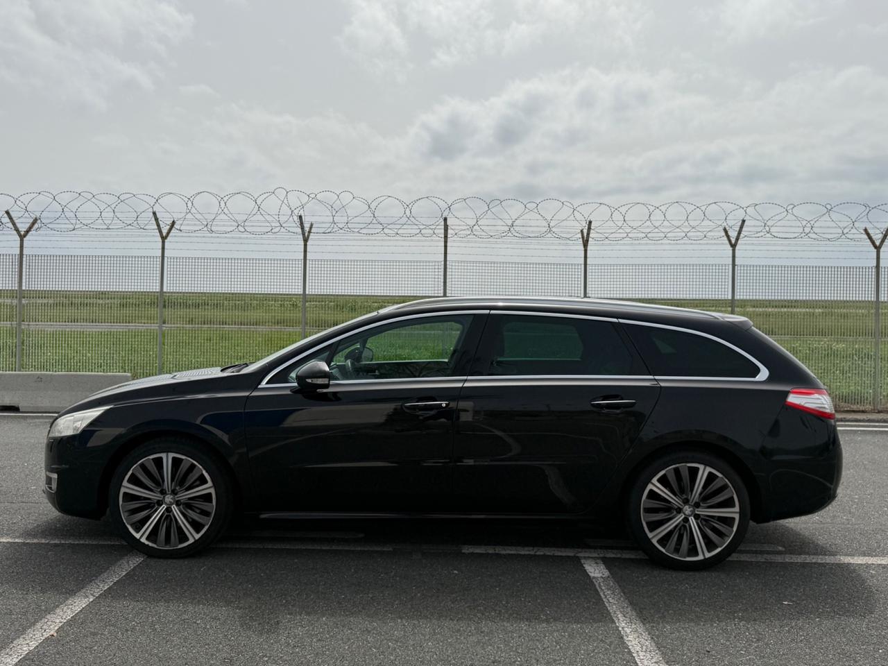Peugeot 508 2.2 HDi 204CV-GT LINE-FULL-PERMUTABILE