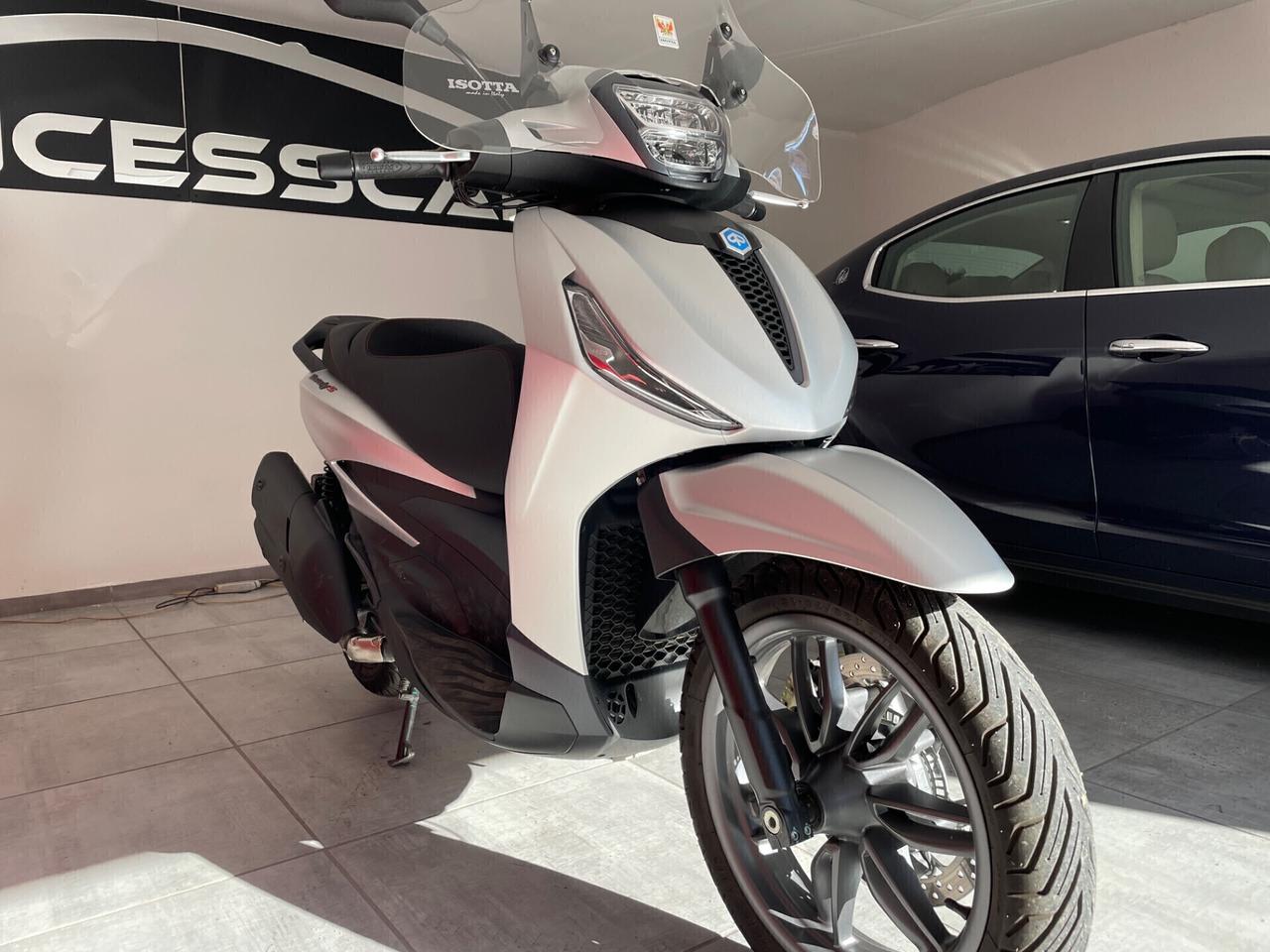 Piaggio Beverly 400 S