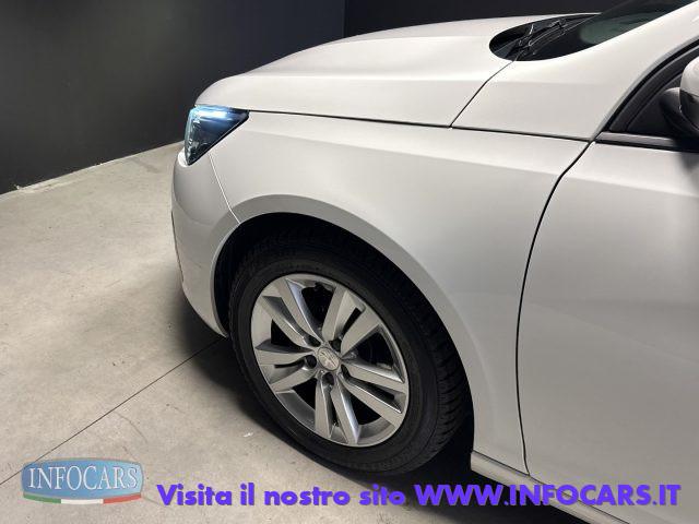 PEUGEOT 308 BlueHDi 130 CV Active Business - PROMO