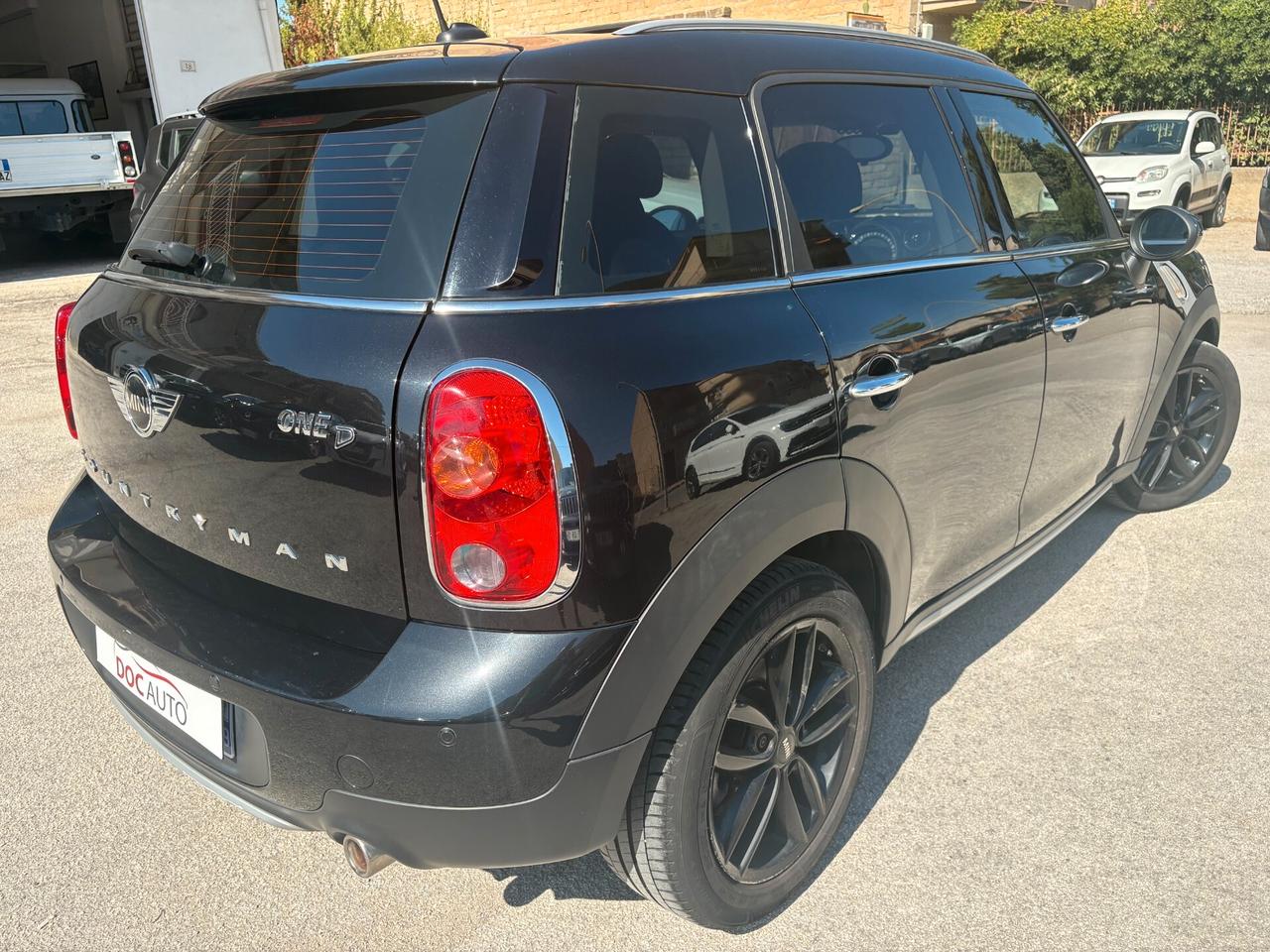 Mini Cooper D Countryman ONE D. CHILI + 1.6 90 CV