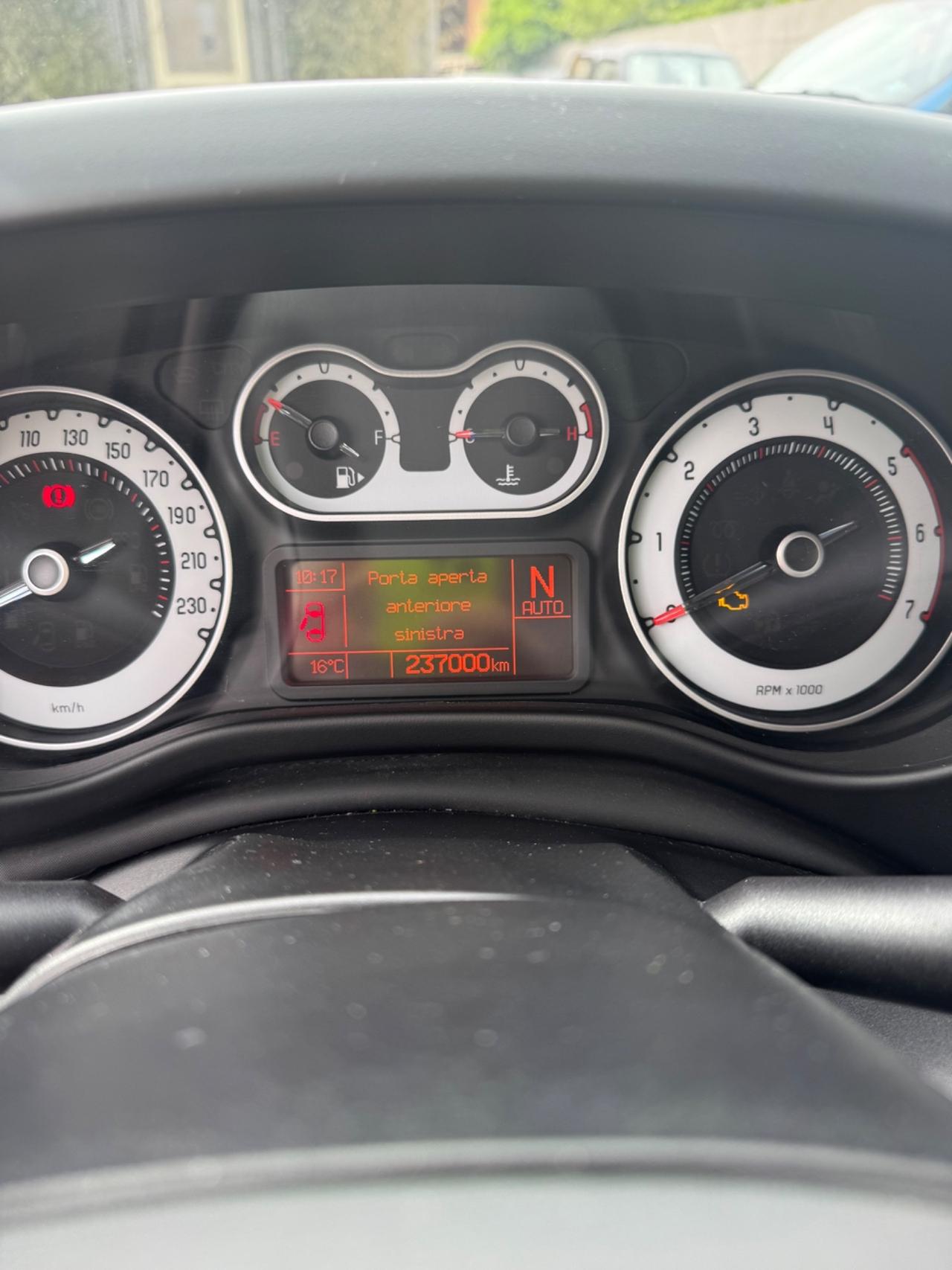 Fiat 500L 1.3 Multijet 85 CV Dualogic Lounge