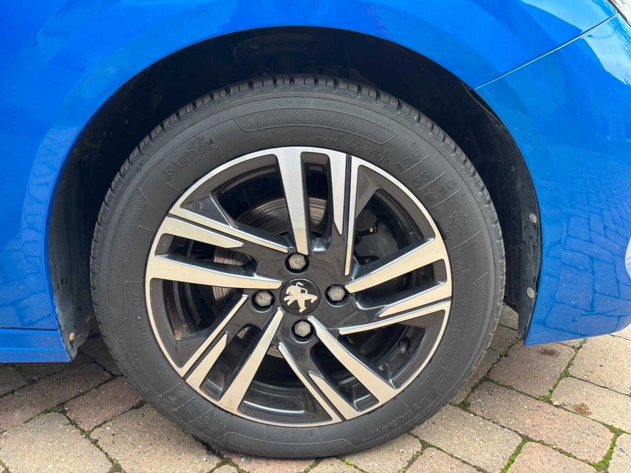 Peugeot 208 PureTech 100 Stop&Start 5 porte Allure
