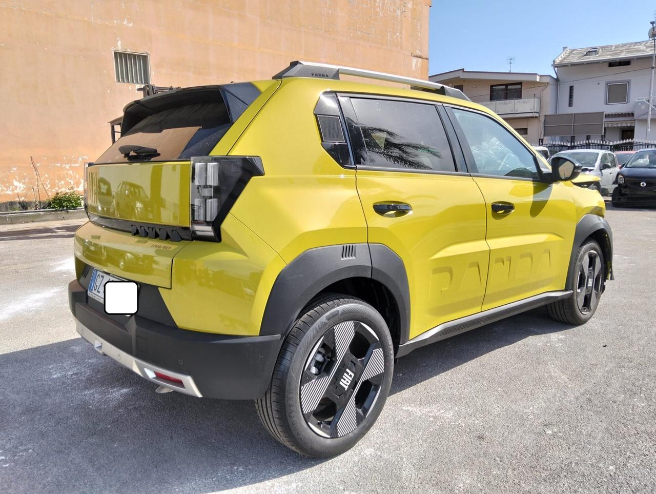 Fiat Grande Panda 1.2 Hybrid 110cv 2025 SINISTRATA