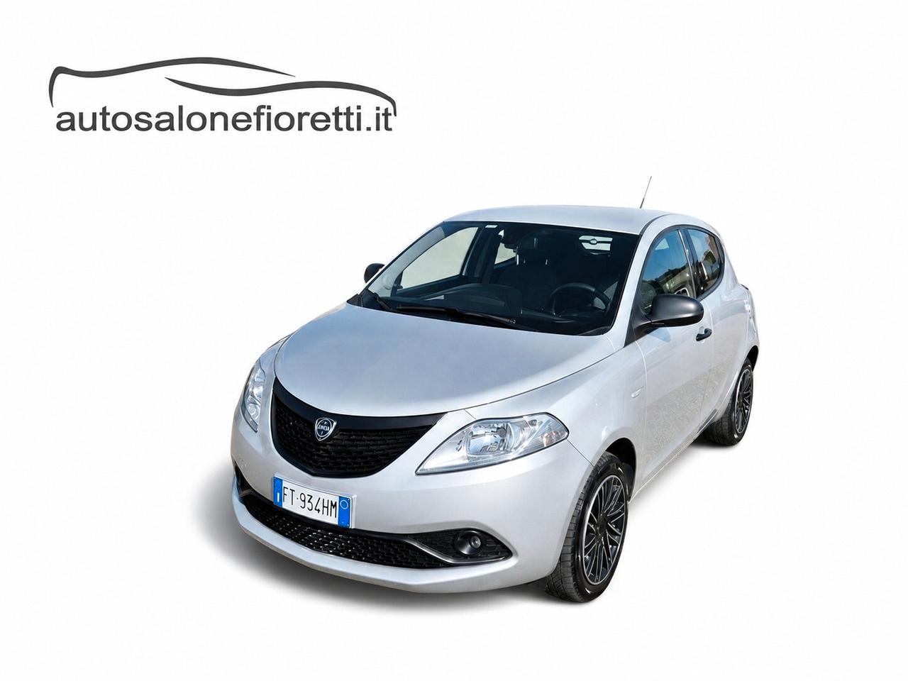 Lancia Ypsilon 1.2 69 CV 5 porte Elefantino Blu