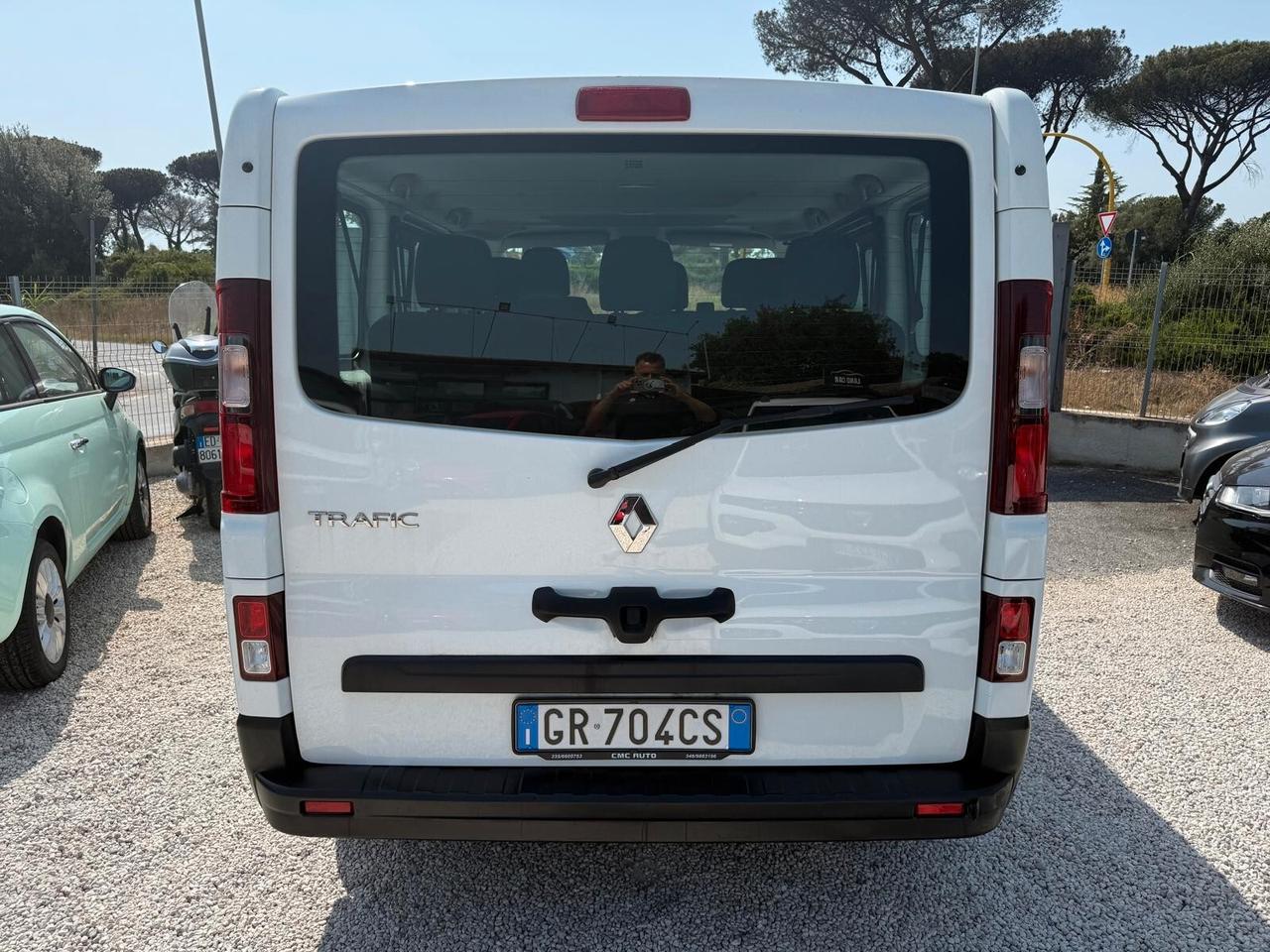 Renault Trafic BluedCi 110CV PL-TN Equilibre 9 POSTI
