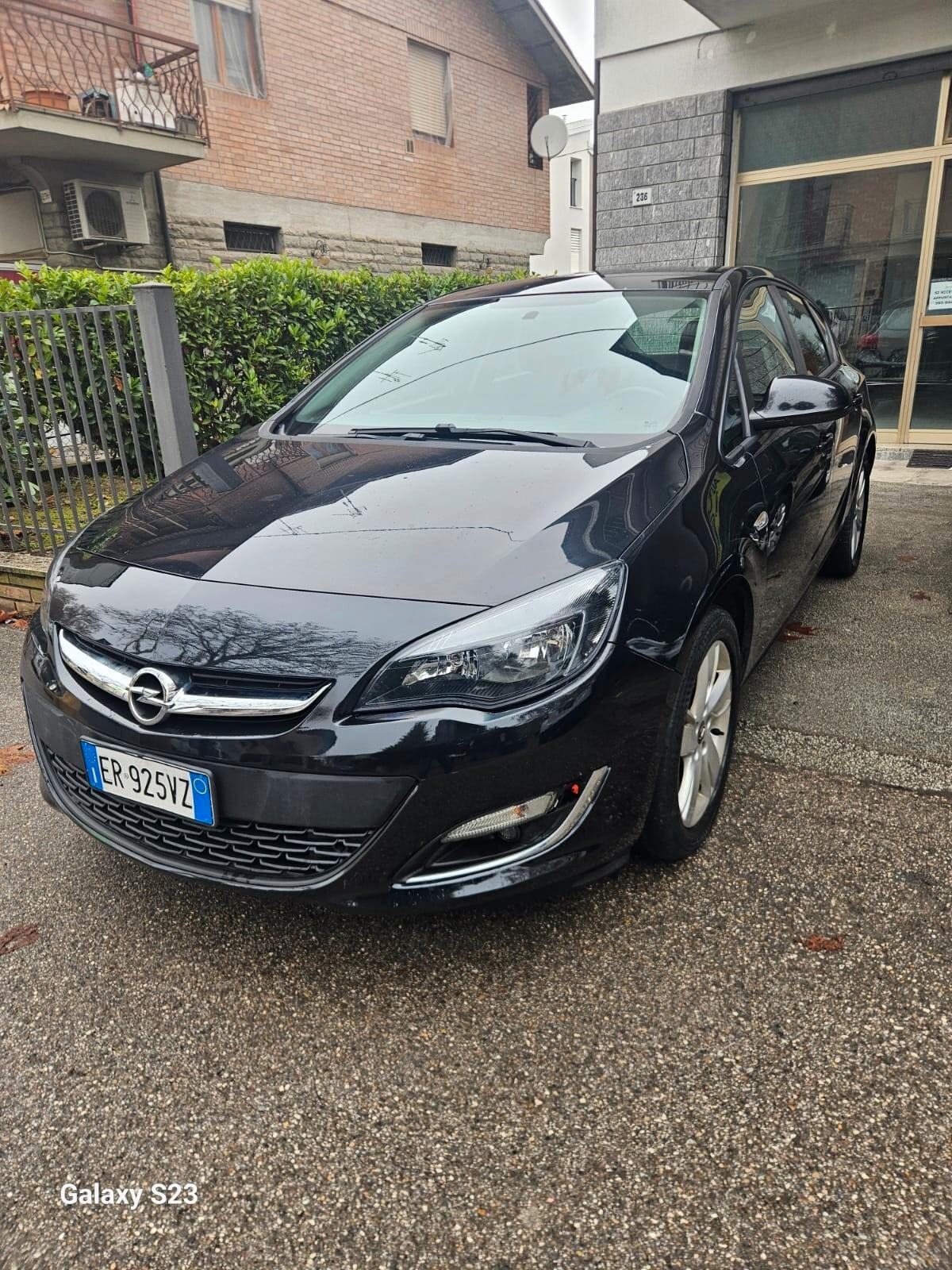 Opel Astra 1.7 CDTI 110CV 5 porte Cosmo