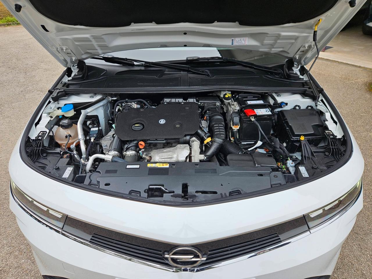 Opel Astra 1.5 Turbo Diesel 130 CV Business Elegance