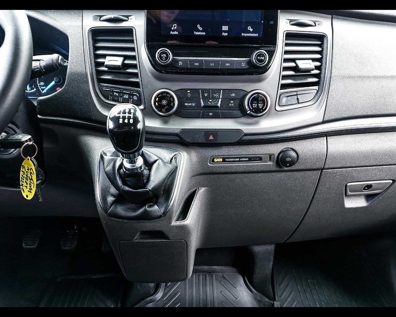 FORD Transit Custom - TRANSIT CUSTOM WESTFALIA NUGGET 320 L1 131 CV