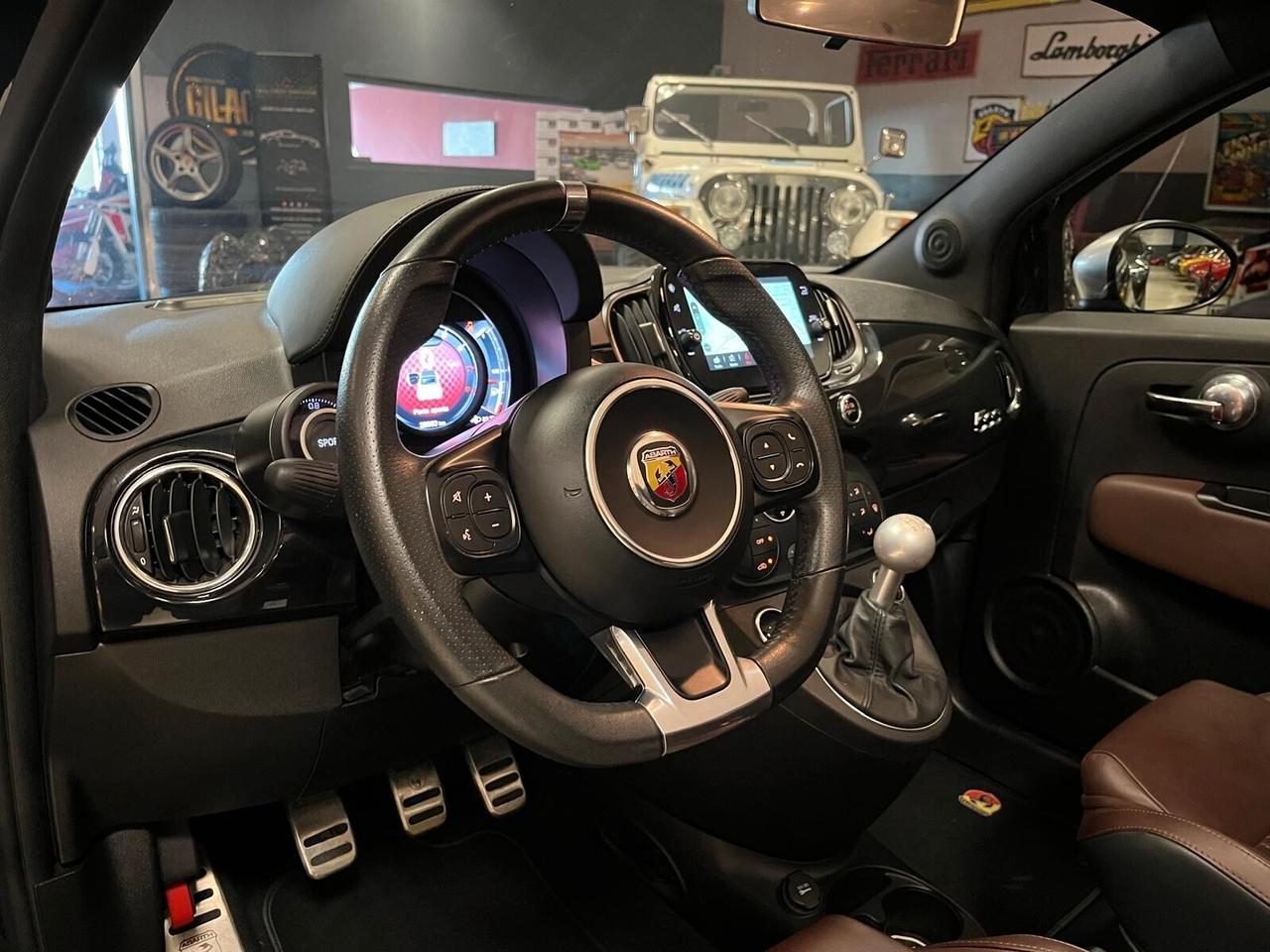 Abarth 595 C 1.4 Turbo T-Jet 165 CV
