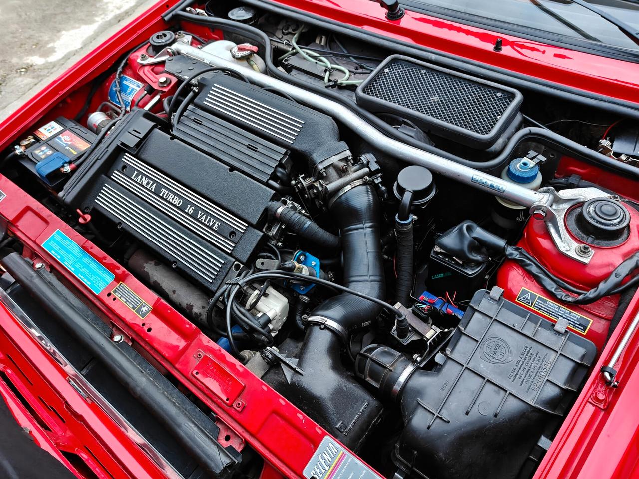 Lancia Delta 2.0i.e. turbo 16V HF integrale