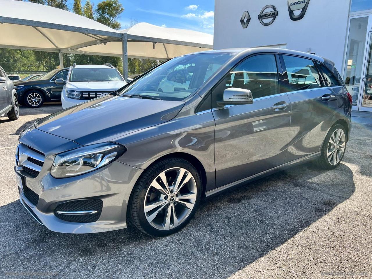 MERCEDES-BENZ B 200 d Automatic Sport