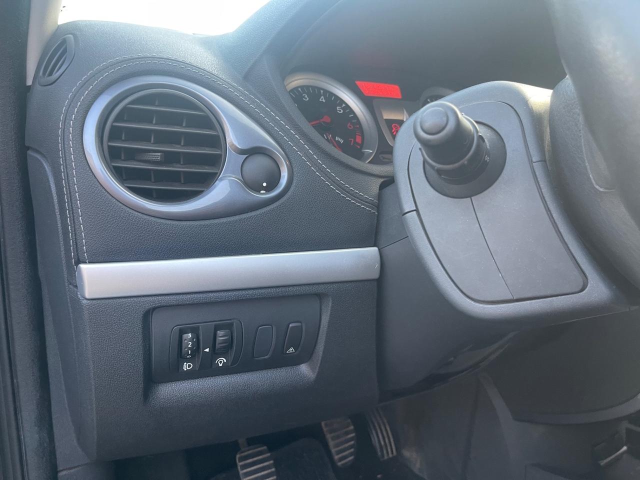 Renault Clio 1.2 16V 3 porte 20th Anniversario