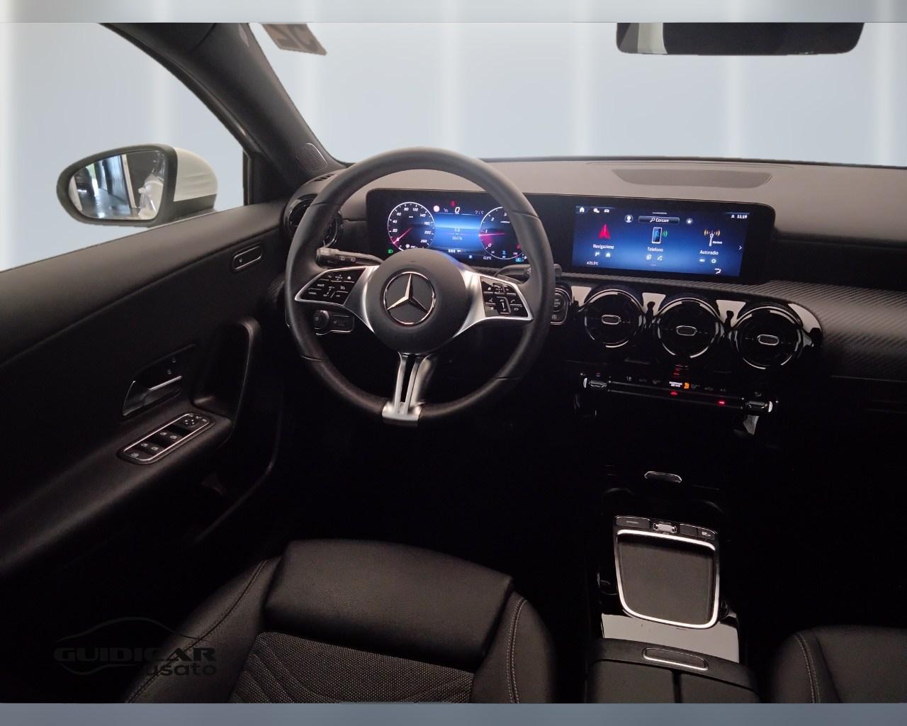 Mercedes-Benz Classe A - W177 2023 - A 180 d Advanced auto