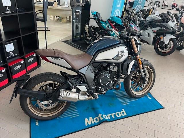 Cf Moto 700CL-X HERITAGE
