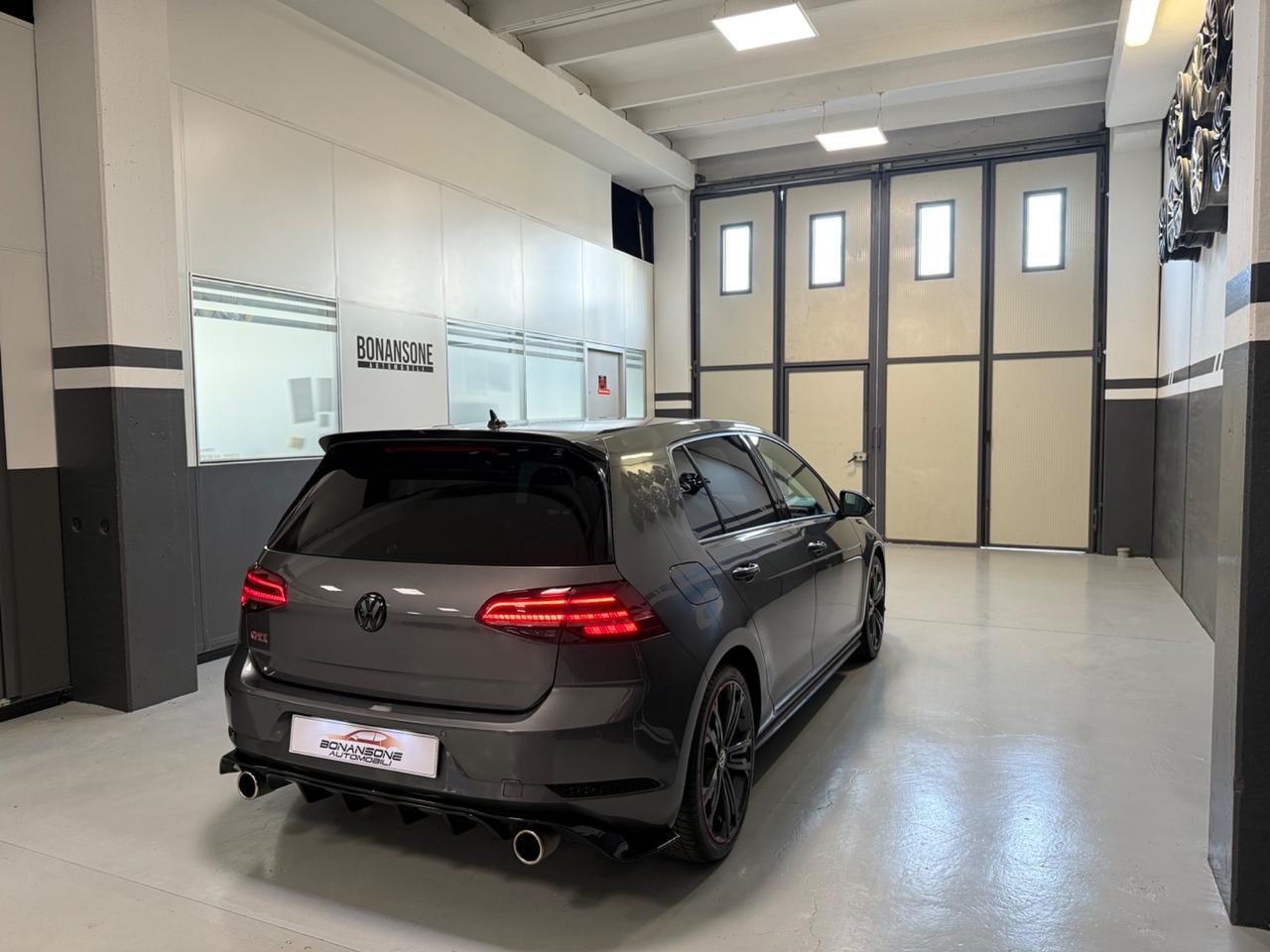 Volkswagen Golf GTI Performance 2.0 245 CV TSI DSG 5p. BMT