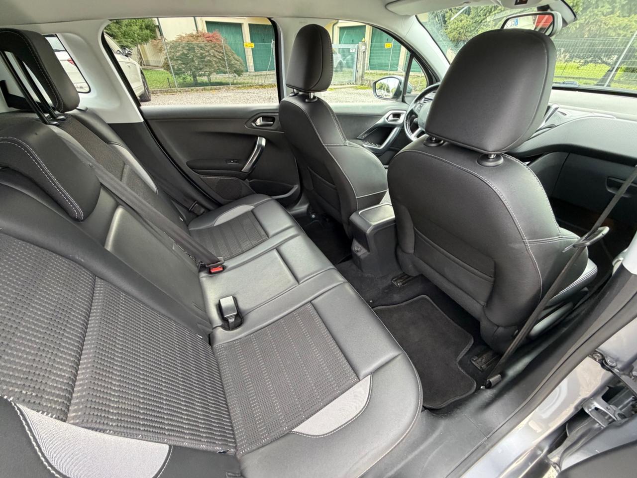 Peugeot 2008 1.6HDI Allure PREZZO 8200€