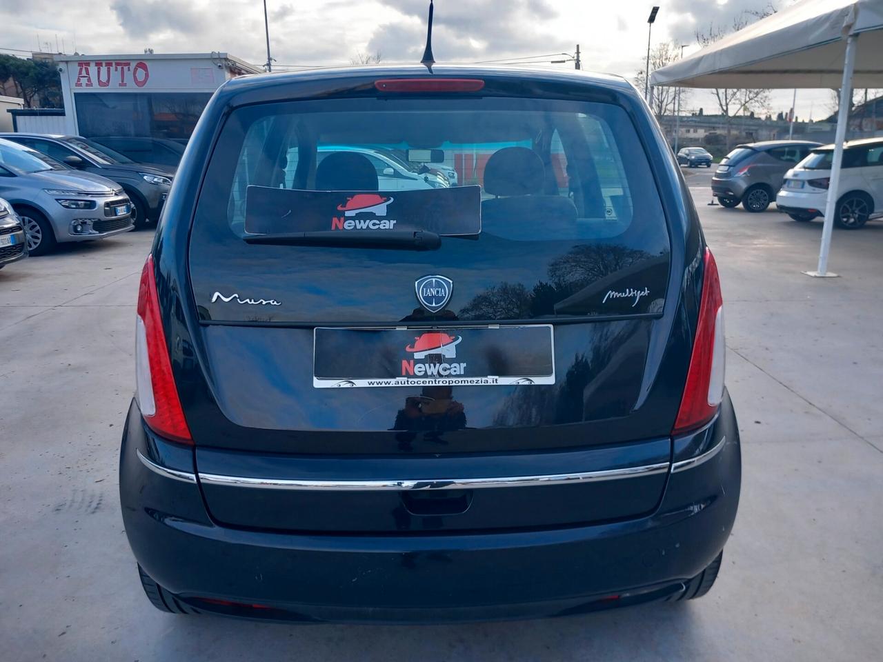 Lancia MUSA 1.6 Multijet Oro gomme nuove doppia chiava ottima utilitaria