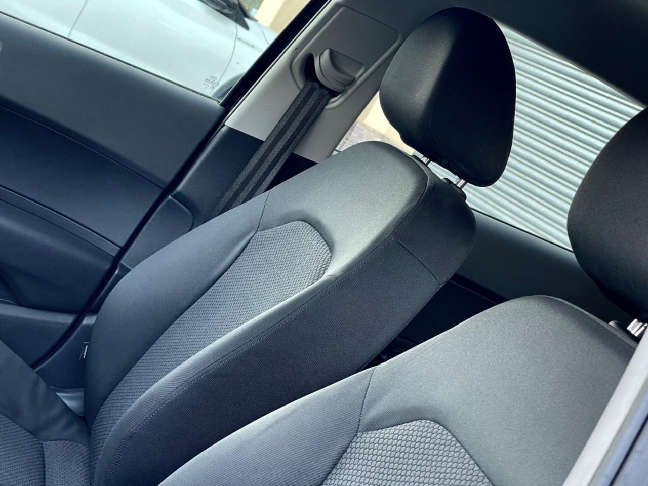 Audi A1 1.6 TDI 90cv S line edition NEOPATENTATI