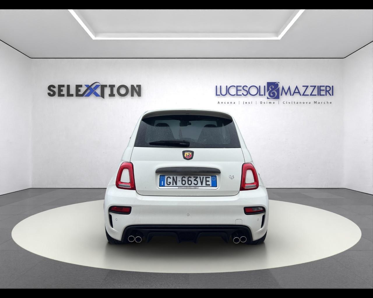 ABARTH 695 - 695 1.4 Turbo T-Jet 180 CV M.T.A.